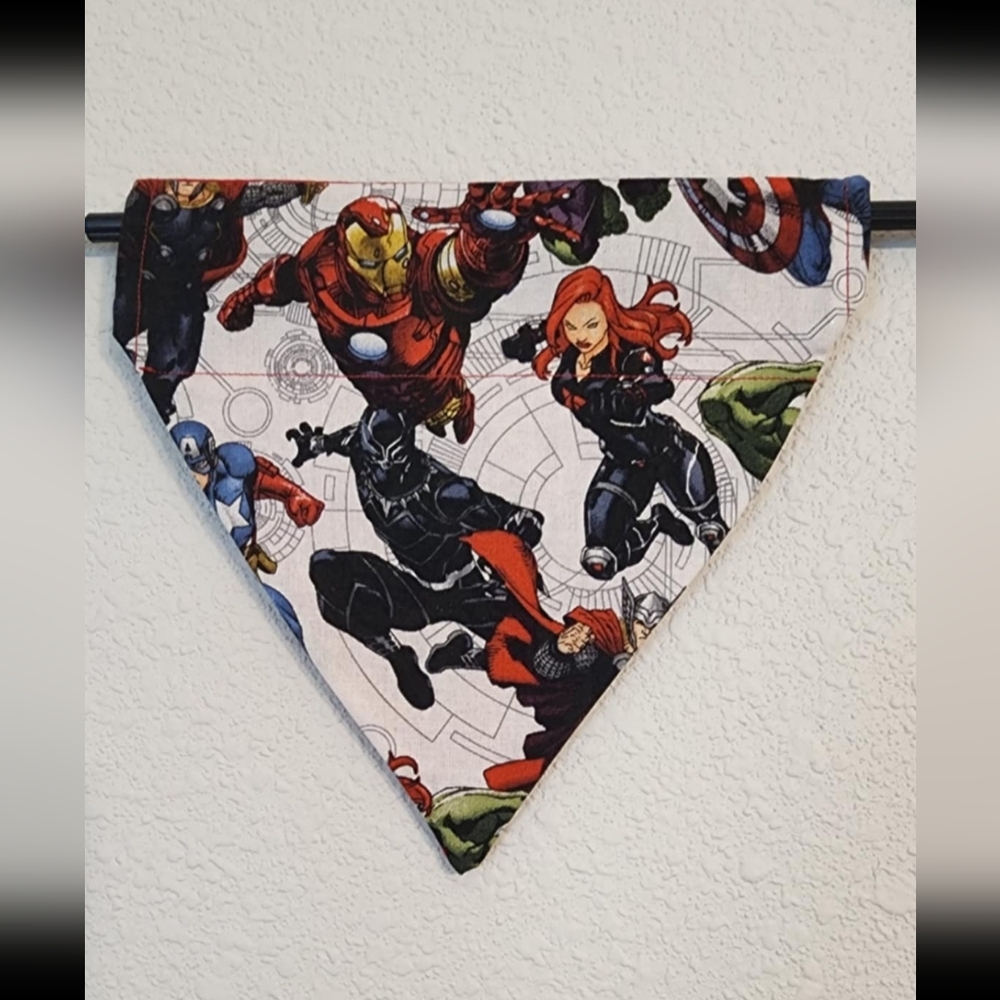 SMALL Marvel Heroes Bandana